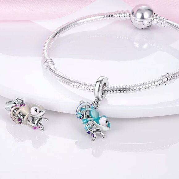 CHAMELEON COLOR CHANGING CHARM - Picture 1 of 4